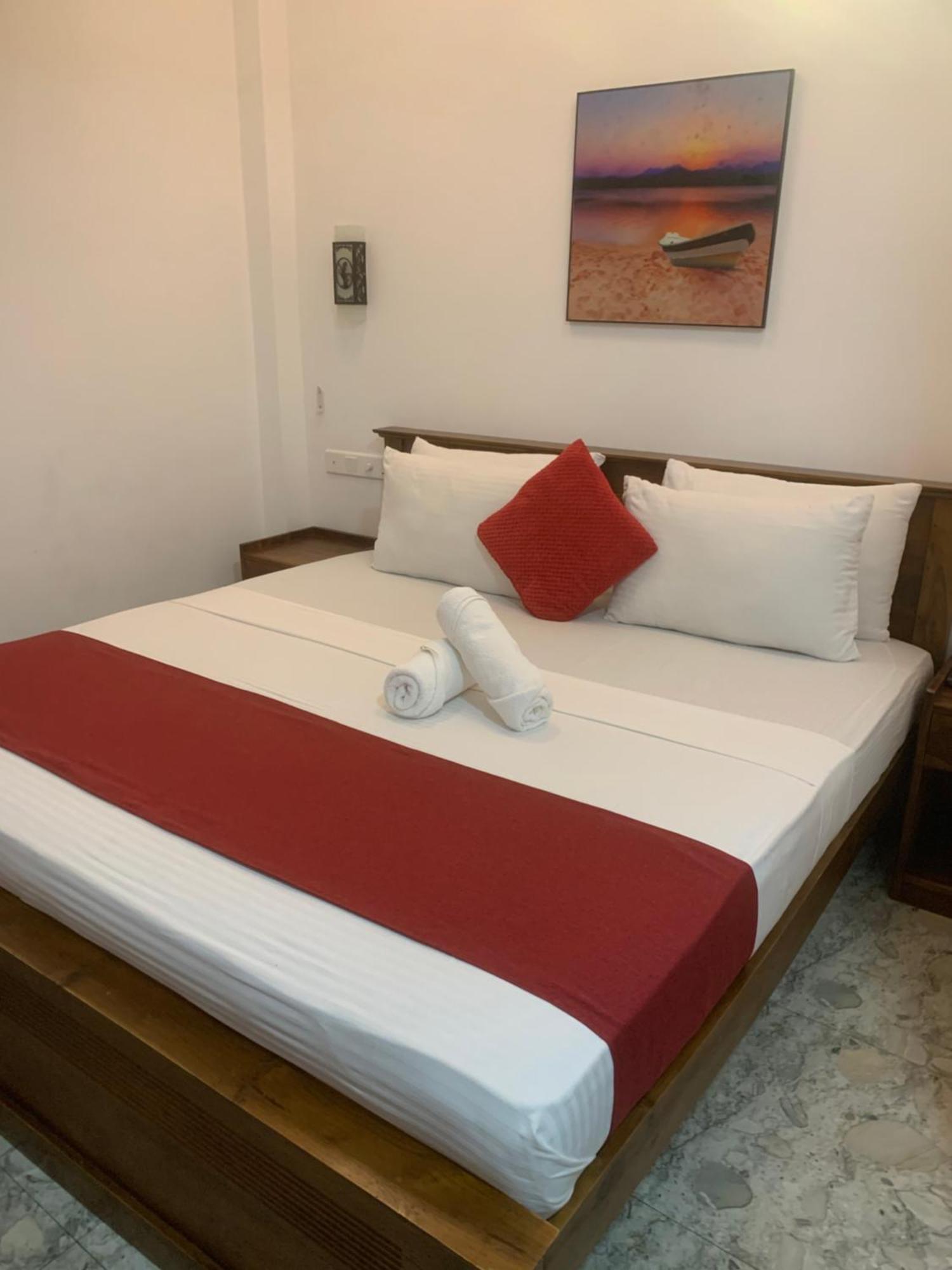 Jenushi Homestay Kandy Dış mekan fotoğraf