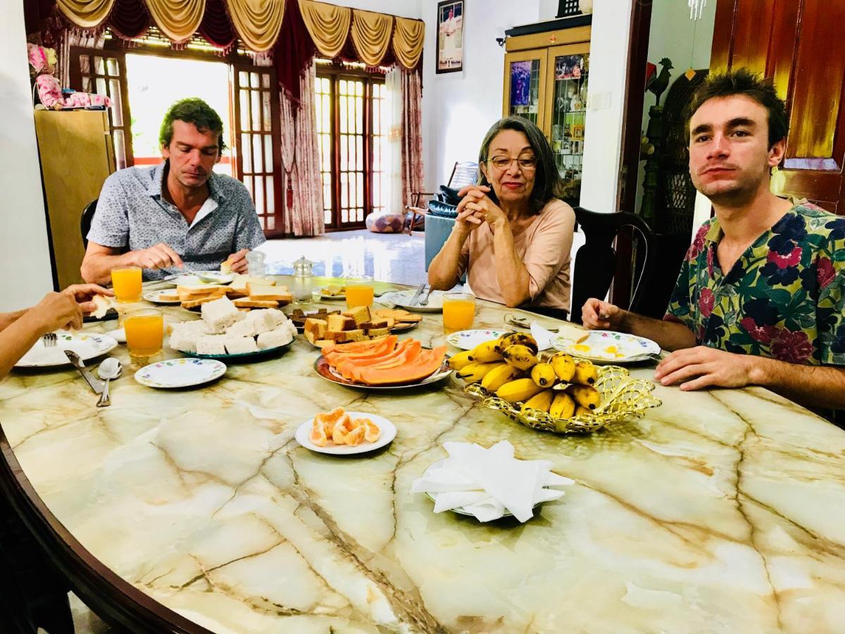 Jenushi Homestay Kandy Dış mekan fotoğraf